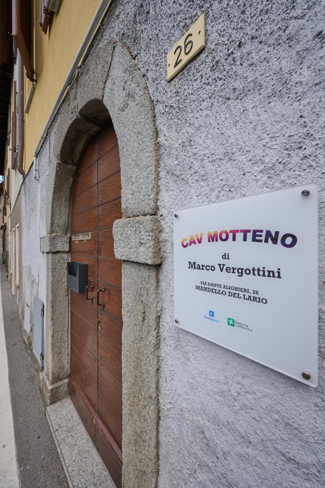 Cav Motteno Mandello del Lario Exterior foto